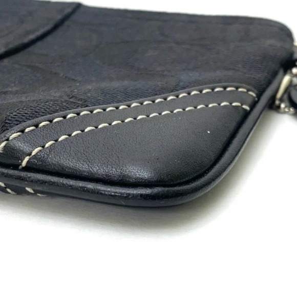Coach Women's Leather Trimmed Black Signature C Wristlet - Picture 9 of 12